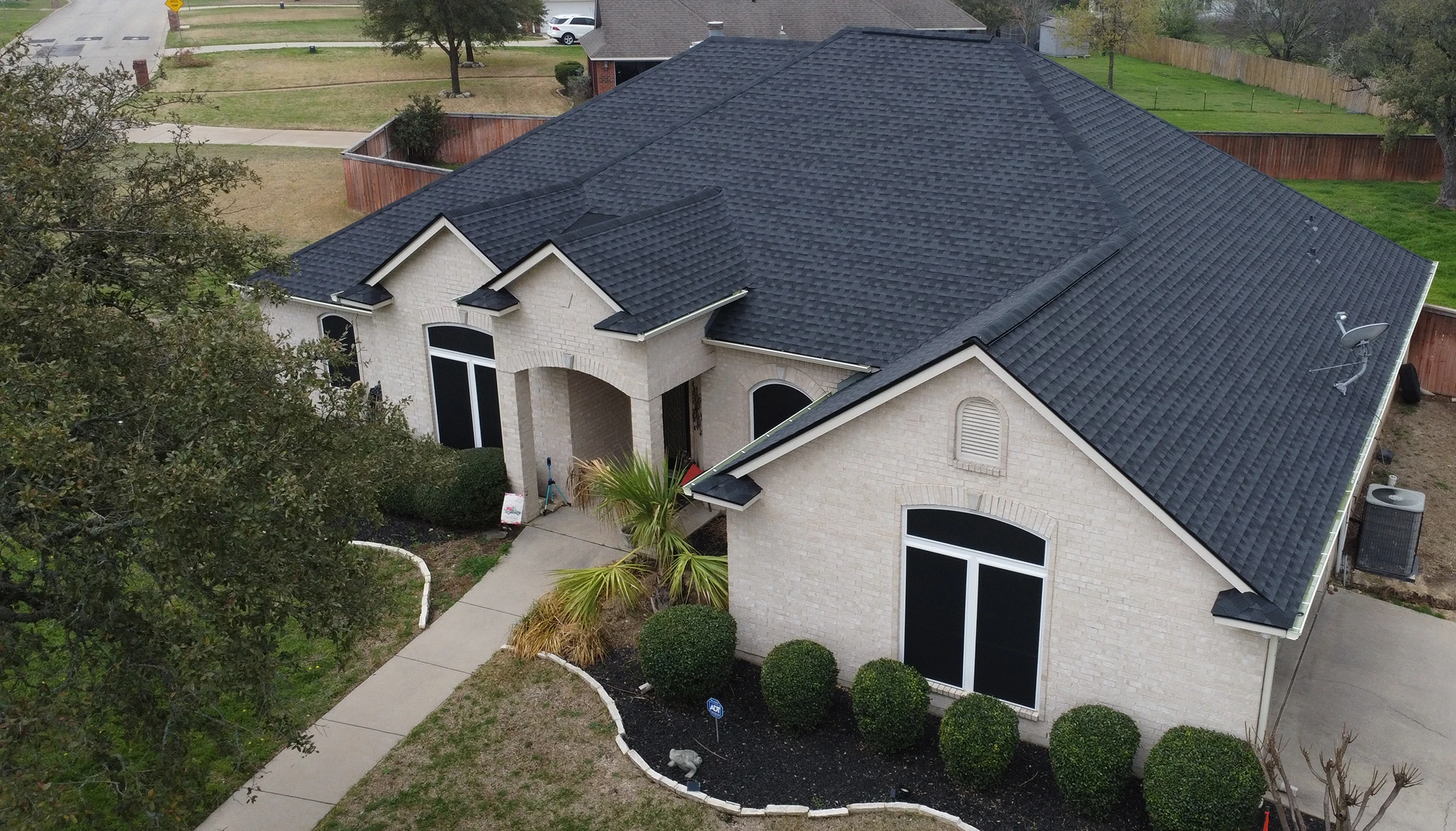 Residential Roof installed by Roam Roof & Solar in Round Rock Texas