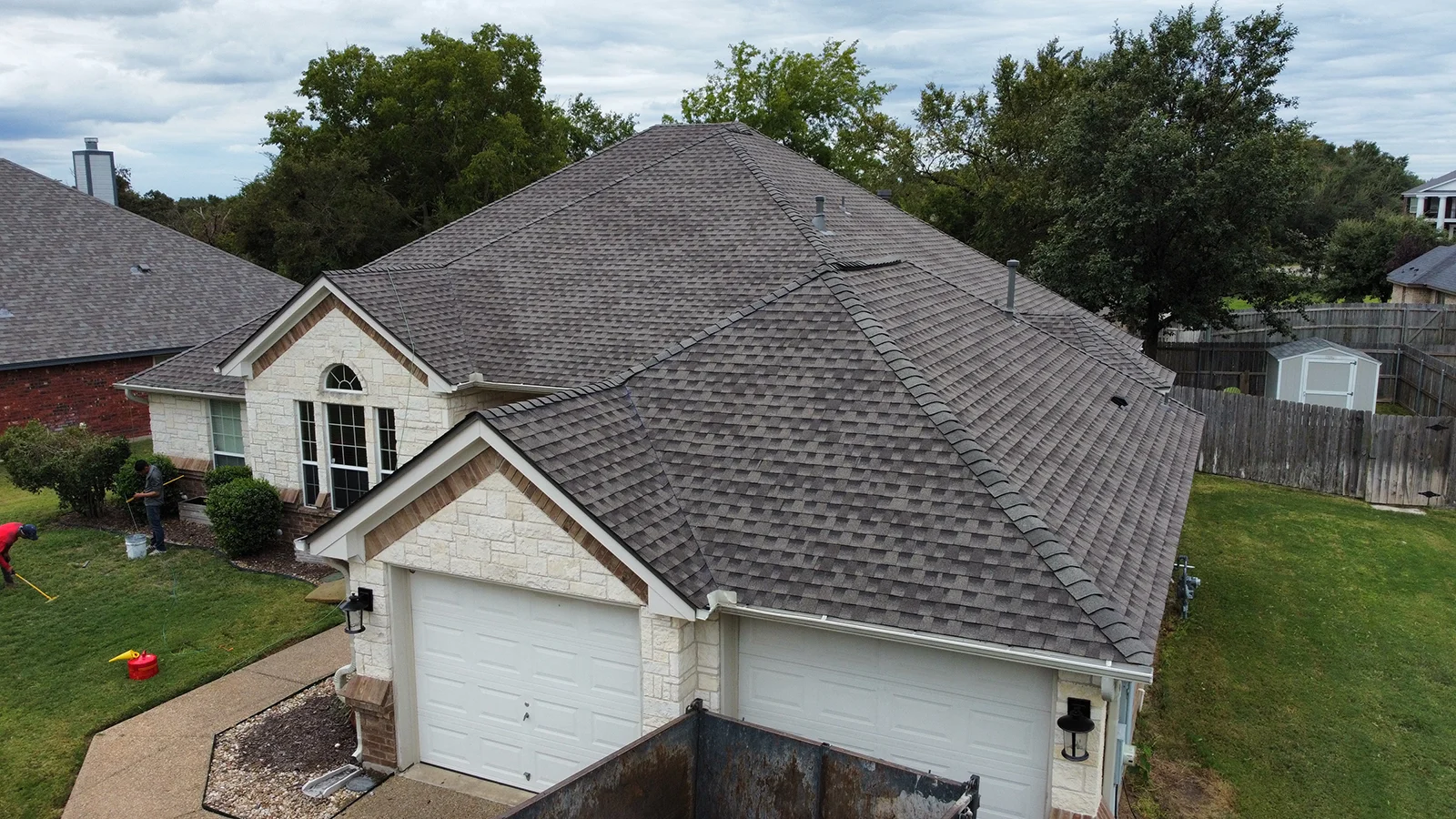 Roof Repair and roof installation by Roam Roof in Killeen Texas.